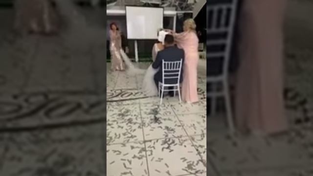 Лучшее поздравление невесте от мамы смотреть онлайн