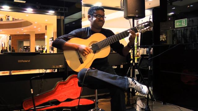 iRig Acoustic Stage - Félix Santos Jr. - 8 string classical guitar - Part 3 смотреть онлайн
