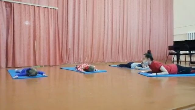 «Гимнастика в младших классах» смотреть онлайн
