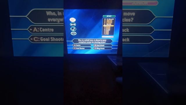 Who Wants to Be a Millionaire UK Family Entertainment Edition John Carpenter Game #6 смотреть онлайн