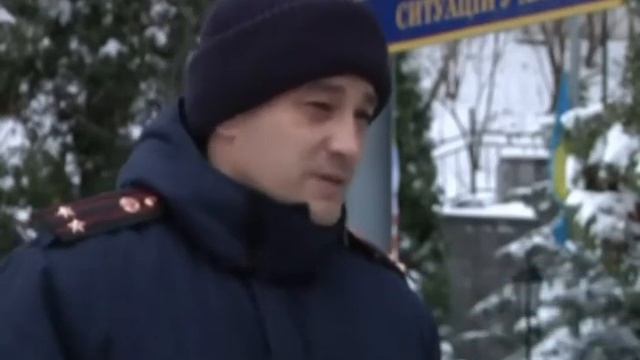 Листопадові хуртовини смотреть онлайн