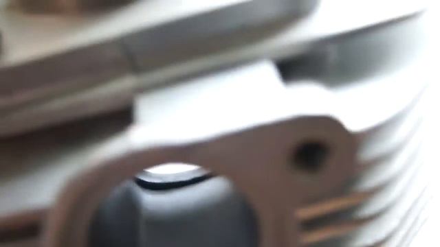 SUZUKI ADDRESS v100 韓国流用パーツ－11　シリンダー смотреть онлайн
