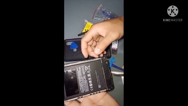 XIAOMI MI MAX 3 Loudspeaker repair смотреть онлайн