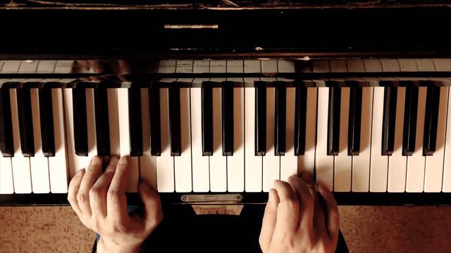 Как играть гамму До-мажор. смотреть онлайн