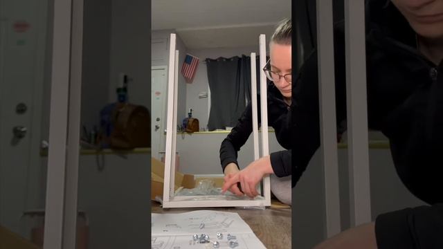 Икеевский столик за минуту смотреть онлайн