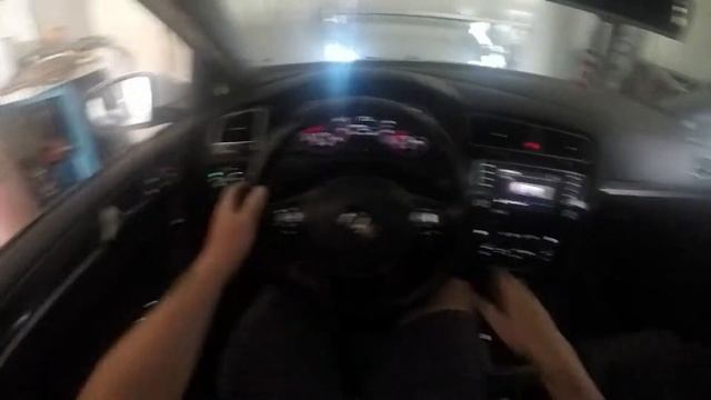 INSTALEI DOWNPIPE NO GOLF TSI MANUAL !! FICOU MUITO ALTO COM ESCAPE DIRETO !! NÃO AGUENTEI смотреть онлайн