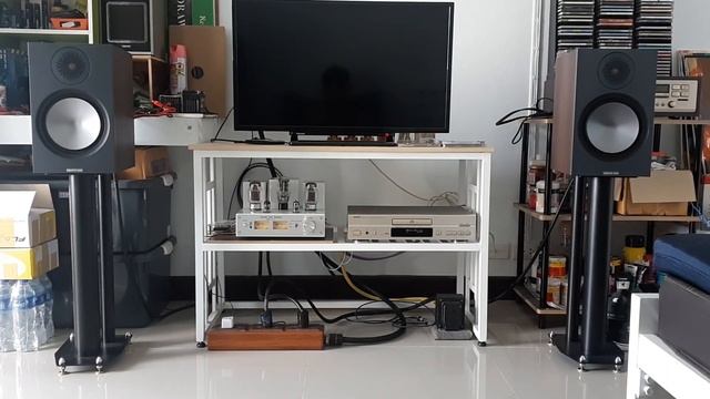 นิดนึงพอ แจ้ แอมป์หลอด AHT SE 15 KT88 cd denon 735 ลำโพง MONITOR AUDIO BRONZE 100 смотреть онлайн