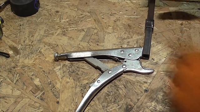 Быстро зажимная струбцина/как сделать струбцину/своими руками смотреть онлайн