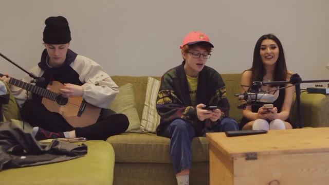 Alex G – Sarah (Cover) смотреть онлайн