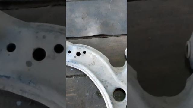 Замена сайлентблоков передних нижних рычагов смотреть онлайн