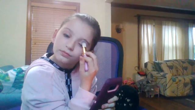 Dove Cameron Make up смотреть онлайн