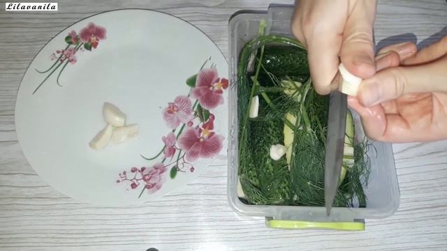 МАЛОСОЛЬНЫЕ ХРУСТЯЩИЕ ОГУРЦЫ НА МИНЕРАЛКЕ!Куда проще?! смотреть онлайн