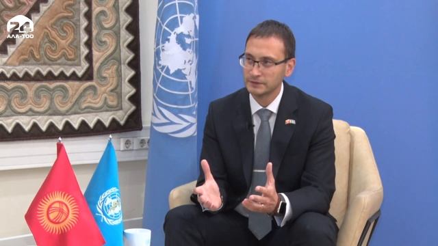 Достук көпүрөсү: ДСУ уюмунун Кыргызстандагы өкүлү жана кеңсесинин жетекчиси доктор Ярно Хабихт