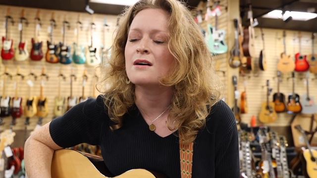 Alice Howe "Line By Line" at Norman's Rare Guitars смотреть онлайн