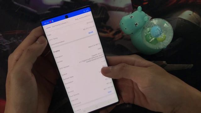 AnTuTu Benchmark Samsung Galaxy Note 10 смотреть онлайн