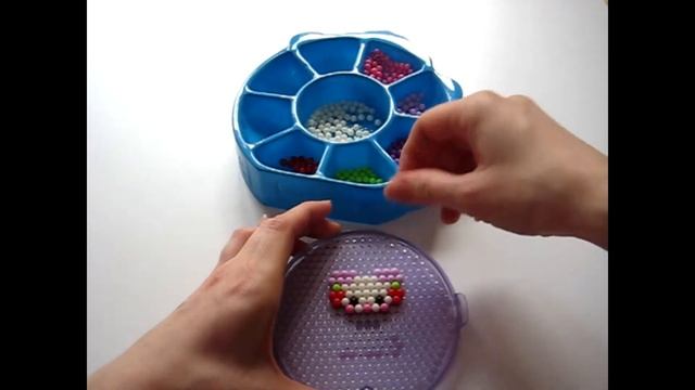 Аквамозаика Aquabeads Делаем по схеме кошечку! смотреть онлайн