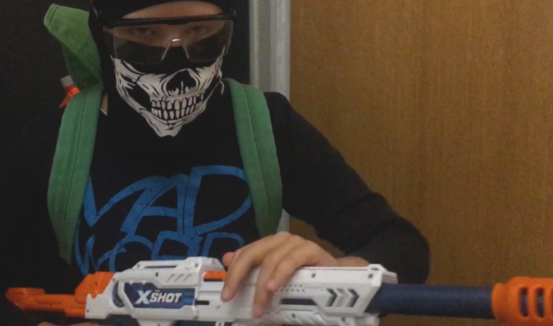 Нёрф! Грабители нарвались на ребят с бластерами. смотреть онлайн