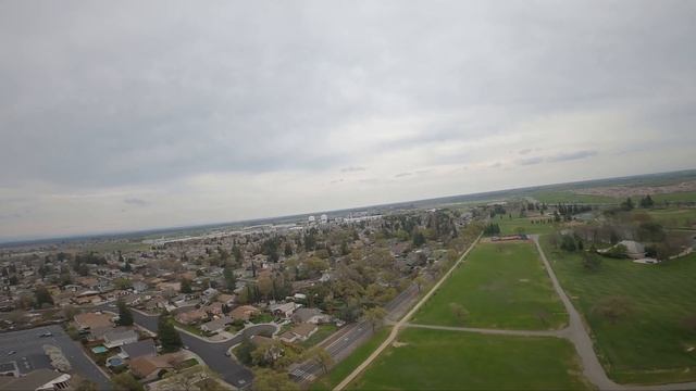 First time using DJI V2 Goggles and Tango 2 смотреть онлайн