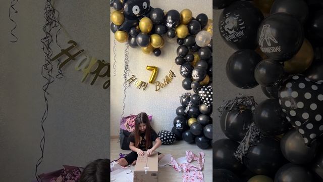 Распаковка подарка от мамы и папы на 7 лет смотреть онлайн