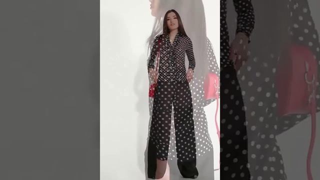 Классические брюки-палаццо смотреть онлайн