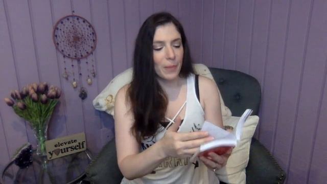 Why Colette Baron-Reid's Wisdom of the Oracle is My Favorite Card Deck смотреть онлайн