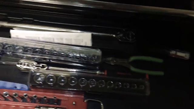 52” Husky Toolbox Tour Video смотреть онлайн