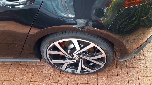 VW Golf 7 GTI Facelift 2.0 TSI DSG Deep Black Perleffekt 2017 !!!! смотреть онлайн