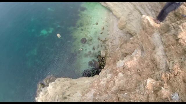 Тютин Руслан мыс. Фиолент прыжки с веревкой в Крыму с командой Skyline смотреть онлайн