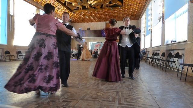 . РУССКИЙ ЛИРИЧЕСКИЙ. ОСЕННИЙ БАЛ В ДК "СОВРЕМЕННИК" . смотреть онлайн