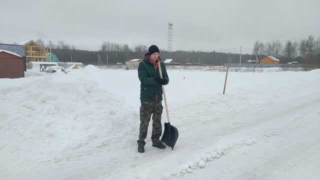 Шопша. Обзор участка в зимний период. Что стало с фундаментом, есть ли вода в колодце. смотреть онлайн