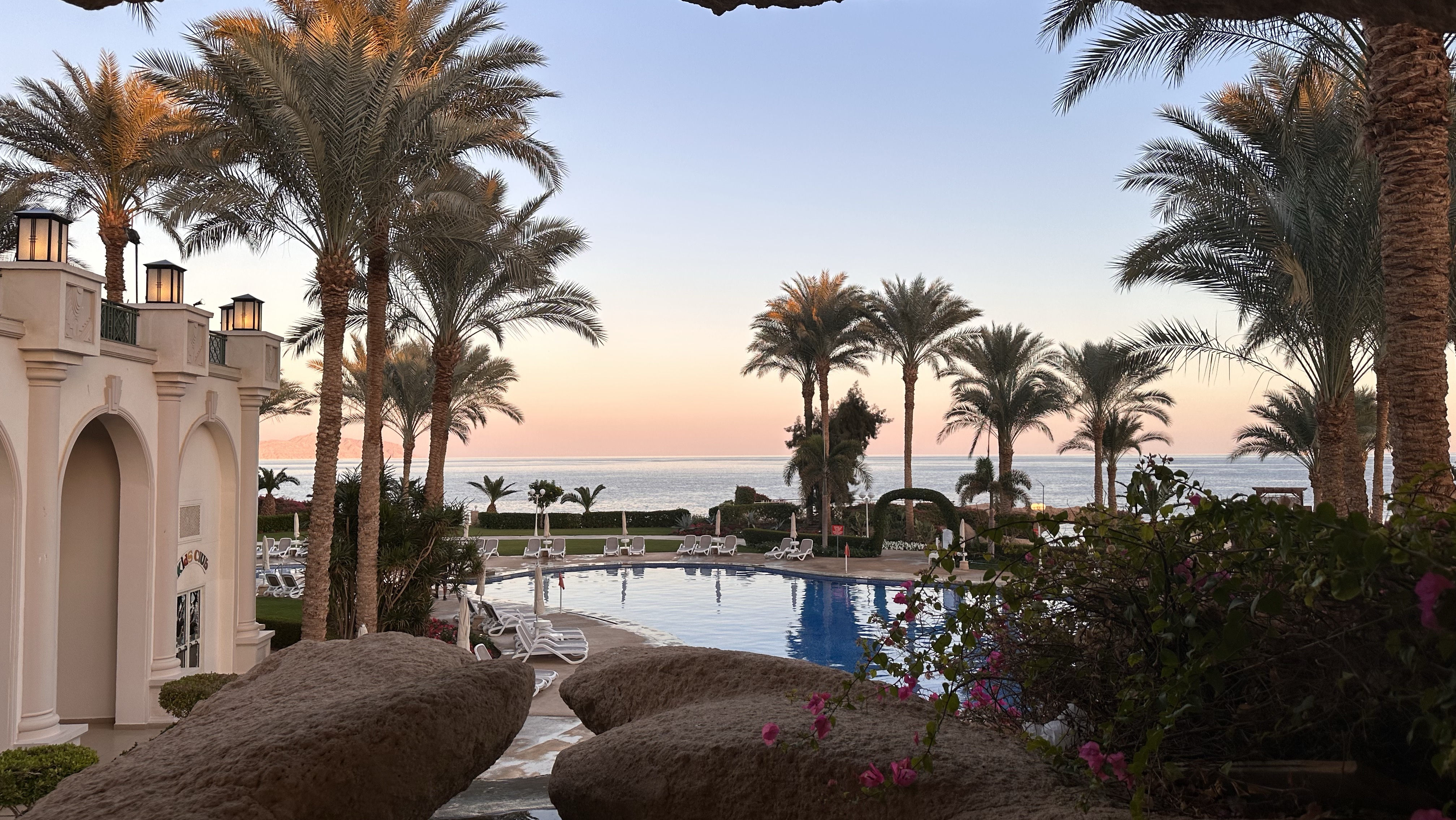 ЛЕТИМ ИЗ СОЧИ В ЕГИПЕТ. Встречай ШАРМ ЭЛЬ ШЕЙХ! ПЕРВАЯ ПОЕЗДКА ЗА 12 лет в ЕГИПЕТ! смотреть онлайн