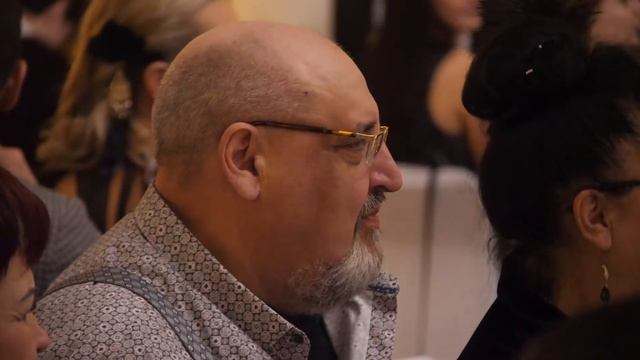 Юбилей в стиле Гэтсби смотреть онлайн