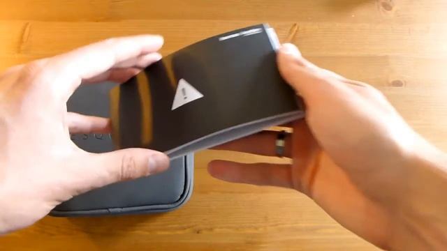 Harman Kardon ESQUIRE Wireless Speaker Unboxing and First Look смотреть онлайн