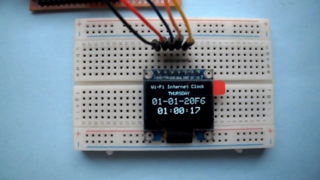 ESP8266 NodeMCU Internet clock with SSD1306 OLED смотреть онлайн