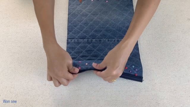 Sewing Diy A Denim Cosmetic / Pencil Pouch Tutorial , Easy To Sew A Pencil Pouch Or Cosmetic Pouch