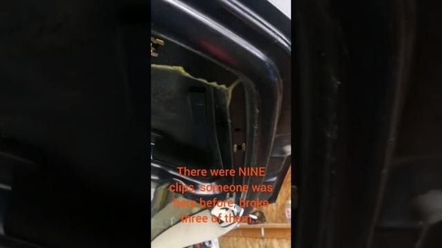 '06 VW New Beetle rear lid won't open смотреть онлайн