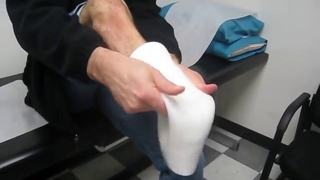 Prosthetic Roll-On Suction Silicone Liner Removal смотреть онлайн