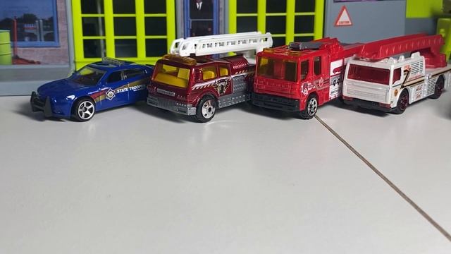 10 Matchbox Emergency Vehicles