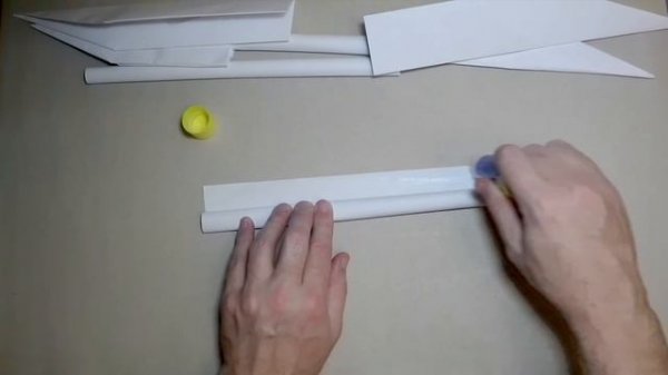 DIY - How to make a DOUBLE BLADED GLAIVE from a4 paper