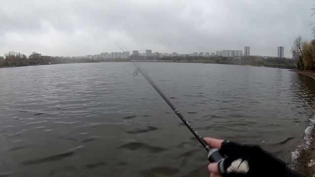 Осенняя микроджиговая раздача ● Тестирование бюджетного спиннинга Kosadaka Pointer 183UL 0.5-6гр смотреть онлайн