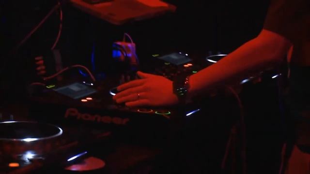Pandamonium - F1 Party & Clubbing at Zirca смотреть онлайн