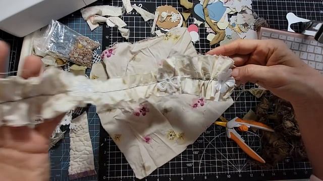 SNIPPET ROLL Tips & Tricks! Fun For Junk Journals! Sew & No-Sew Tutorial! The Paper Outpost ! :) смотреть онлайн