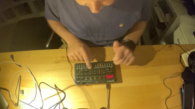 A 50 min Live Jam with the Roland T-8 Aira Compact смотреть онлайн