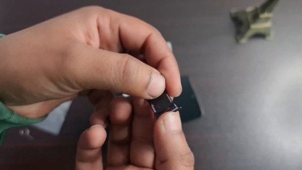 How To Insert Sim And Memory Card Redmi Note 13