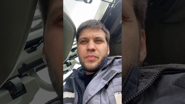 Первая смена после отпуска, машинист - бульдозера в Кузбассе , Liebherr 754 PR смотреть онлайн