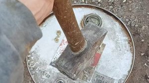 Как грамотно вскрыть металлическую бочку из под масла