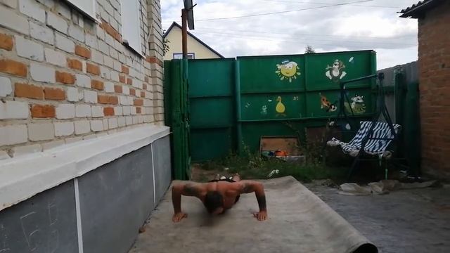 День 301! Отжимания. смотреть онлайн