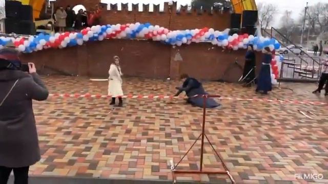 Выступление Школы фланкировки и рубки шашкой "Вольный ветер" смотреть онлайн