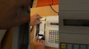 Замена чековой ленты в онлайн кассе ЭКР2102К-Ф