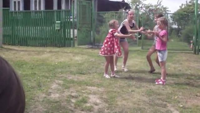 Танцевальная группа "Девчонки" смотреть онлайн